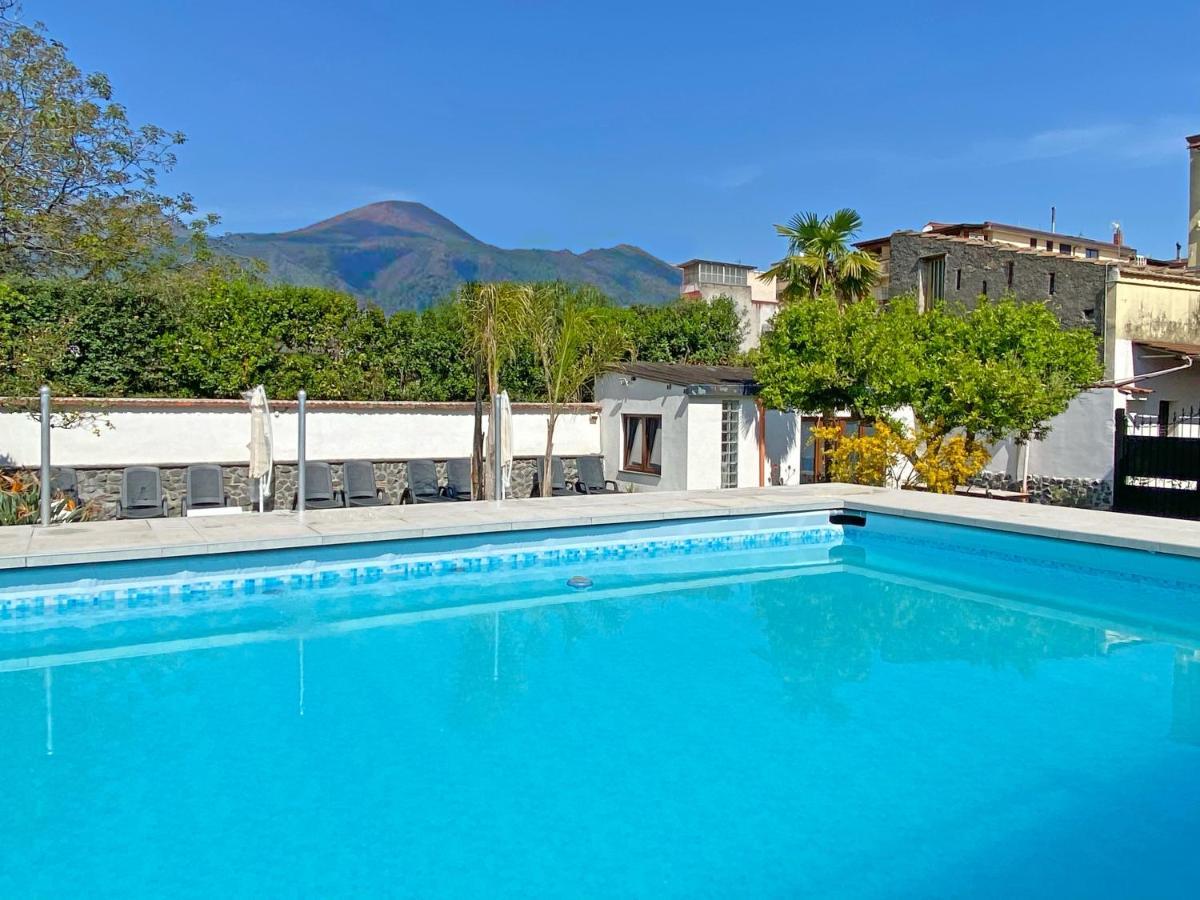 Terrazza Sul Vesuvio Con Piscina Terzigno Exterior foto
